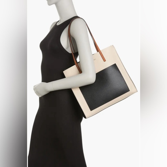 Marc Jacobs - Picture 9 of 10